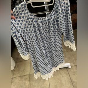 HONEY ME dress with lace trim